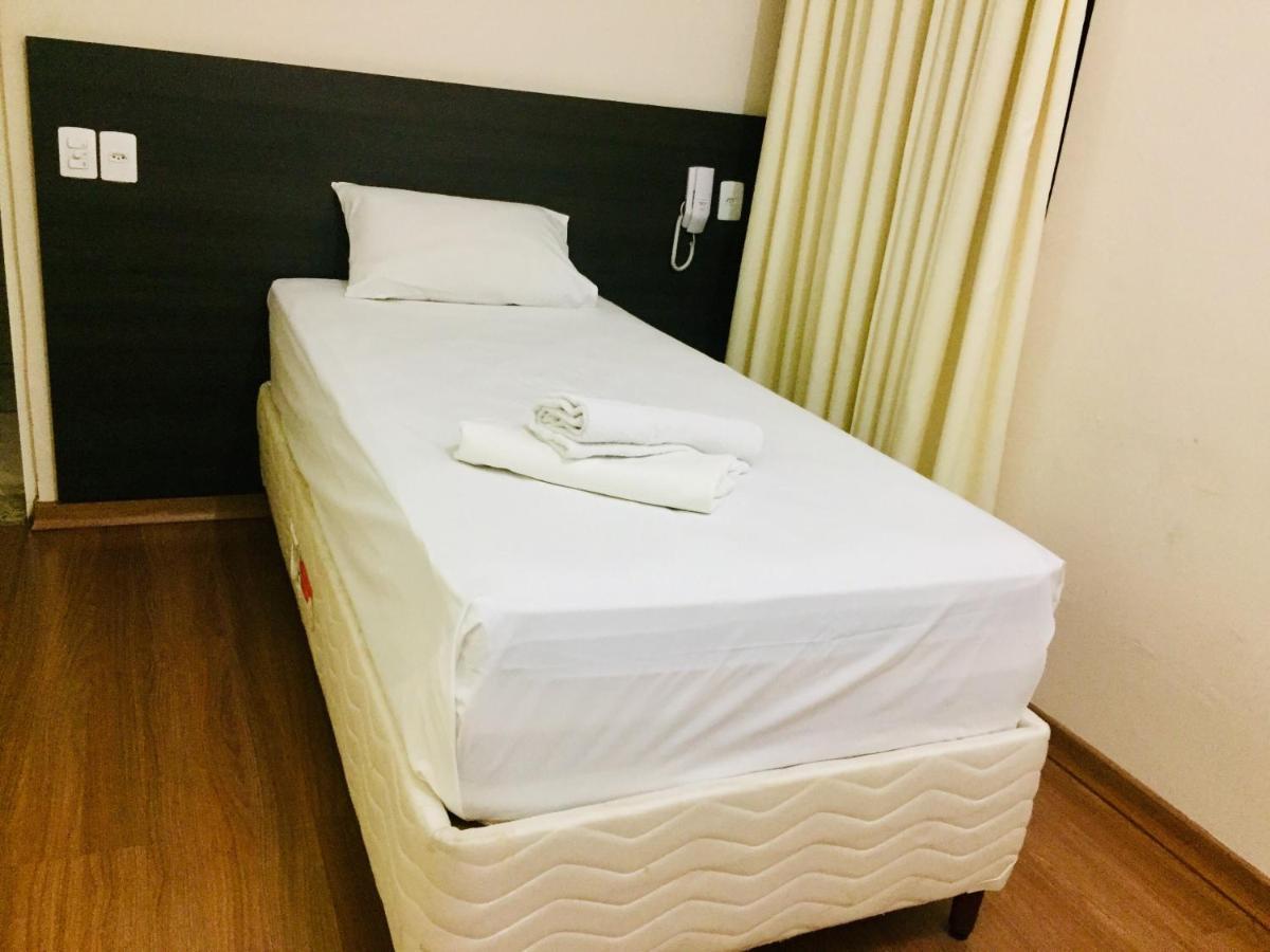 Hotel Gmatos - Proximo A Rodoviaria E Mercados Turisticos 2*