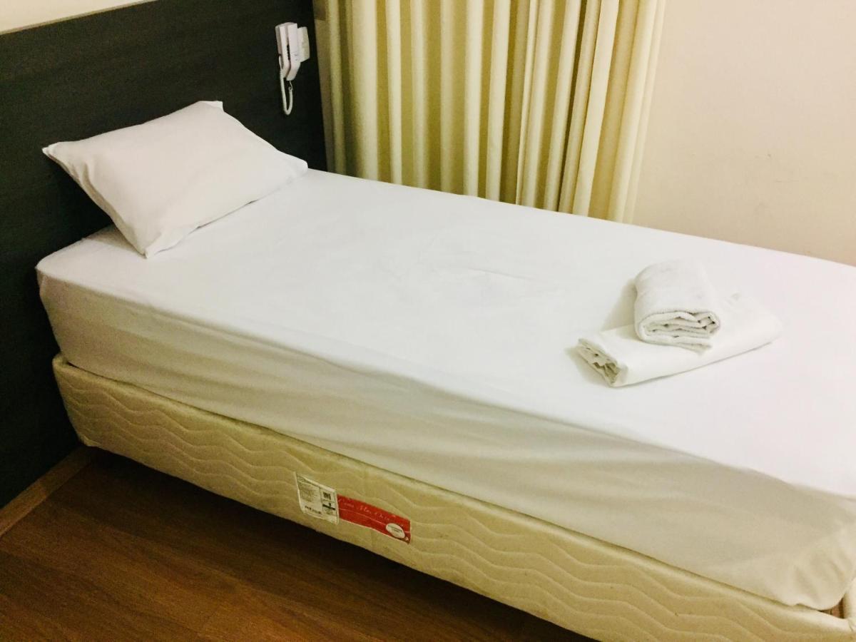 Hotel Gmatos - Proximo A Rodoviaria E Mercados Turisticos 2*