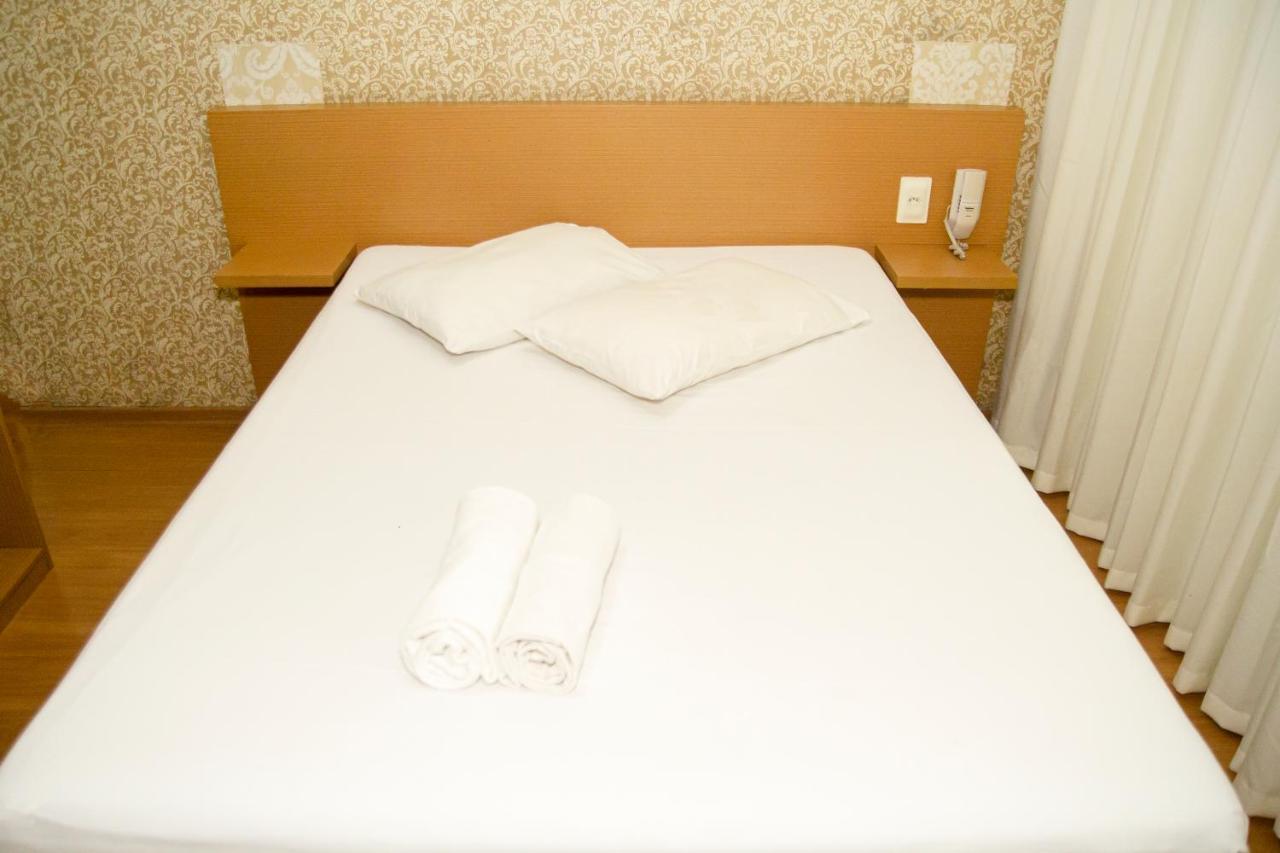 Gmatos - Proximo A Rodoviaria E Mercados Turisticos Hotel 2*